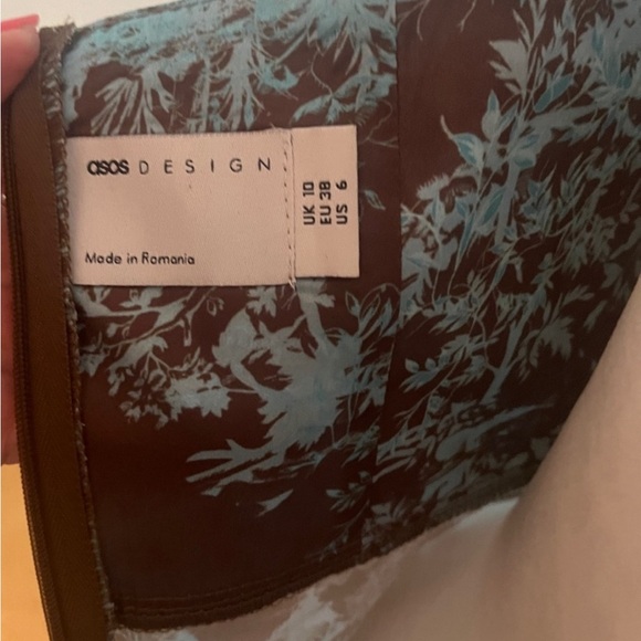 ASOS DESIGN satin skater mini dress - Picture 7 of 8